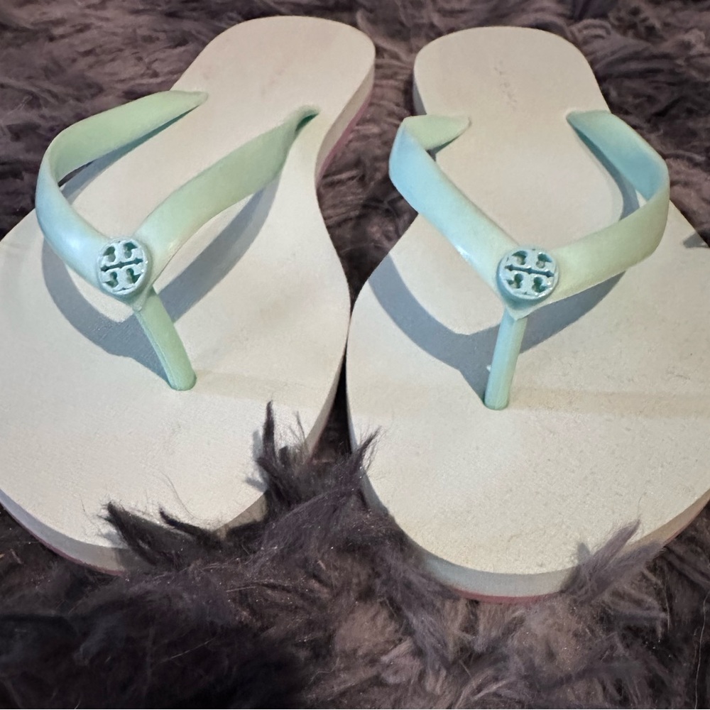 Tory Burch NEW flip flops